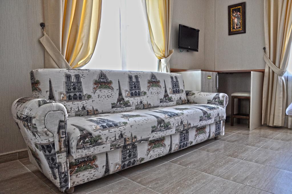 Golden Stone Butik Otel Çeşme Habitación foto